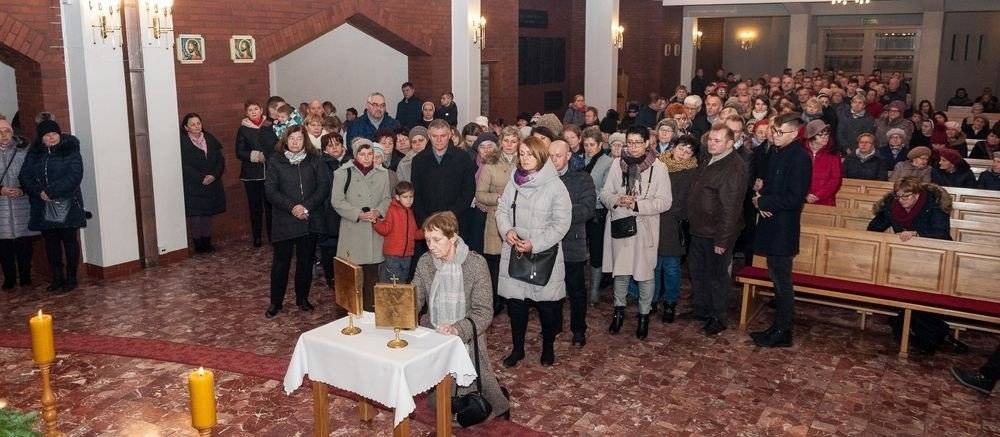 HARMĘŻE. Relikwie św. Ojca Pio u franciszkanów