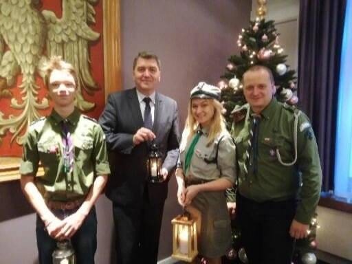 OŚWIĘCIM. Harcerze z dobrą nowiną i światłem betlejemskim