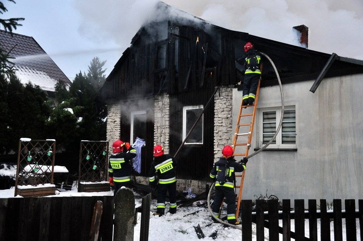 BABICE. Tragedia na Tęczowej. Dwie rodziny straciły dach nad głową