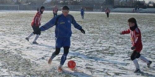 PIŁKA NOŻNA. Pora na oświęcimskie derby