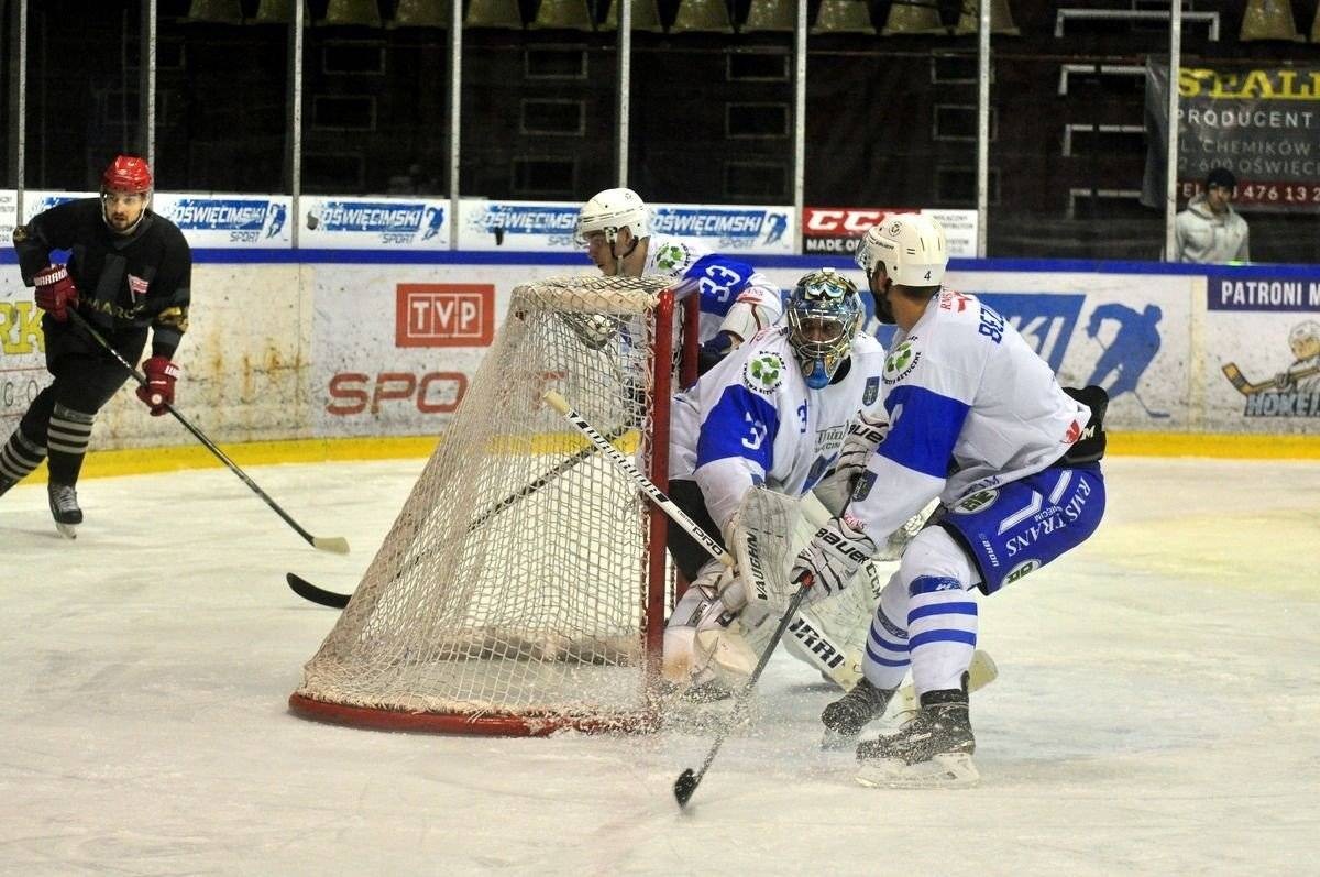 HOKEJ NA LODZIE. Czarna seria