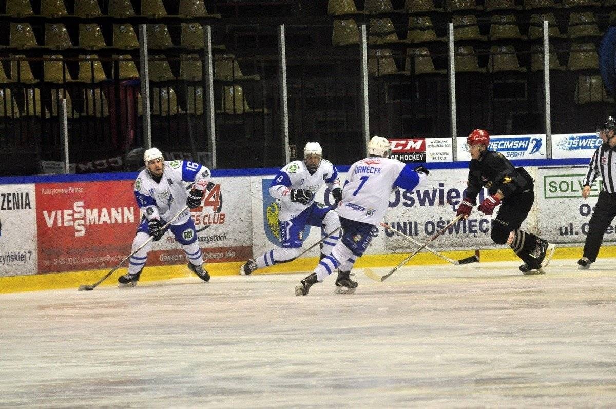 HOKEJ NA LODZIE. Koszmarny początek fazy play-off