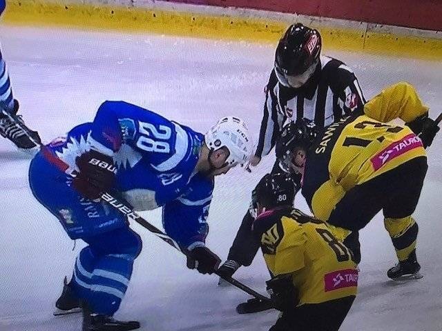 HOKEJ NA LODZIE. Horror w Oświęcimiu z rozstrzygającym ciosem w dogrywce!