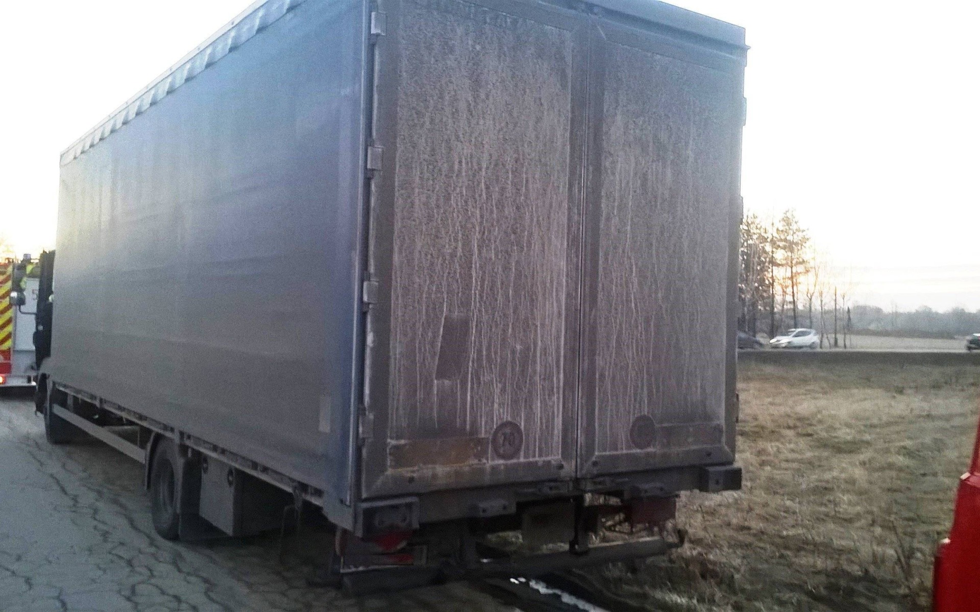 BIELANY. Policjanci jechali na miejsce zdarzenia. Po drodze zatrzymali pijanego sprawcę kolizji