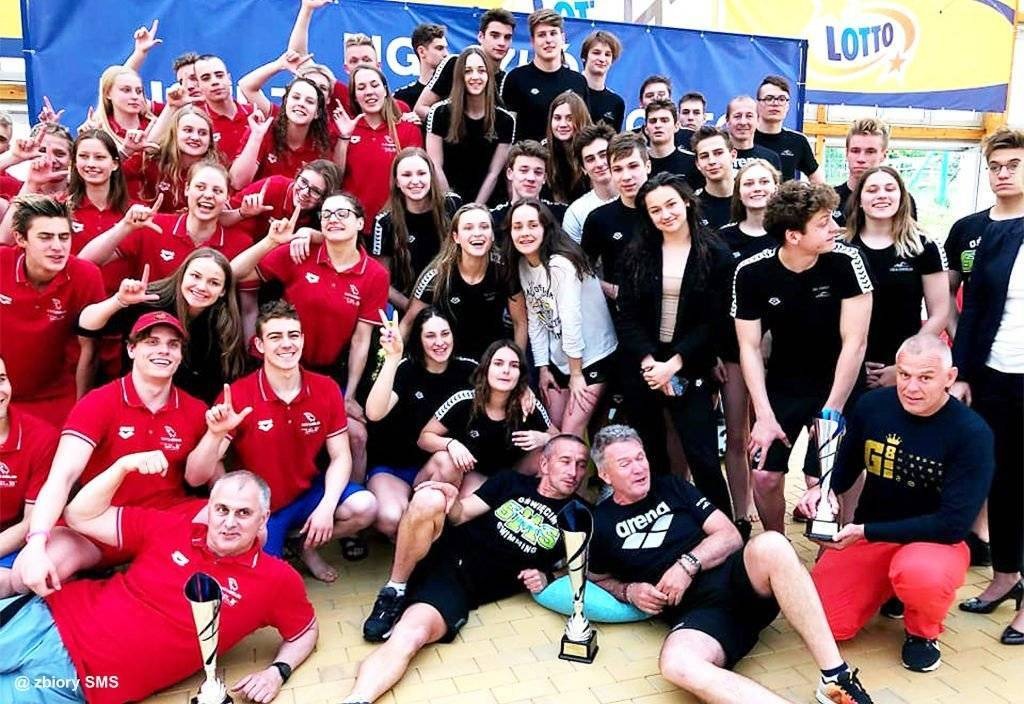 PŁYWANIE. Mistrz, mistrz Oświęcim!