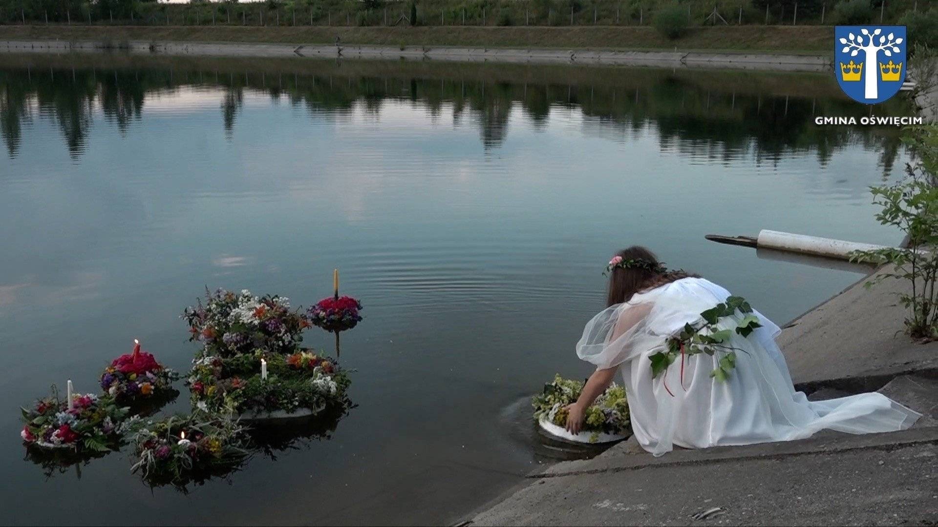BROSZKOWICE. Wiła wianki i rzucała je do falującej wody... czyli Noc Kupały 2019