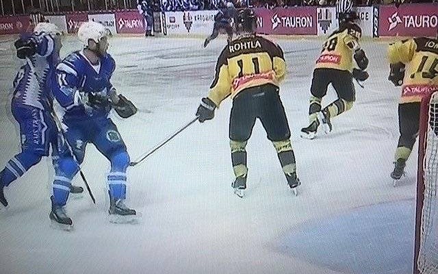 HOKEJ NA LODZIE. Oświęcimianie już na urlopach