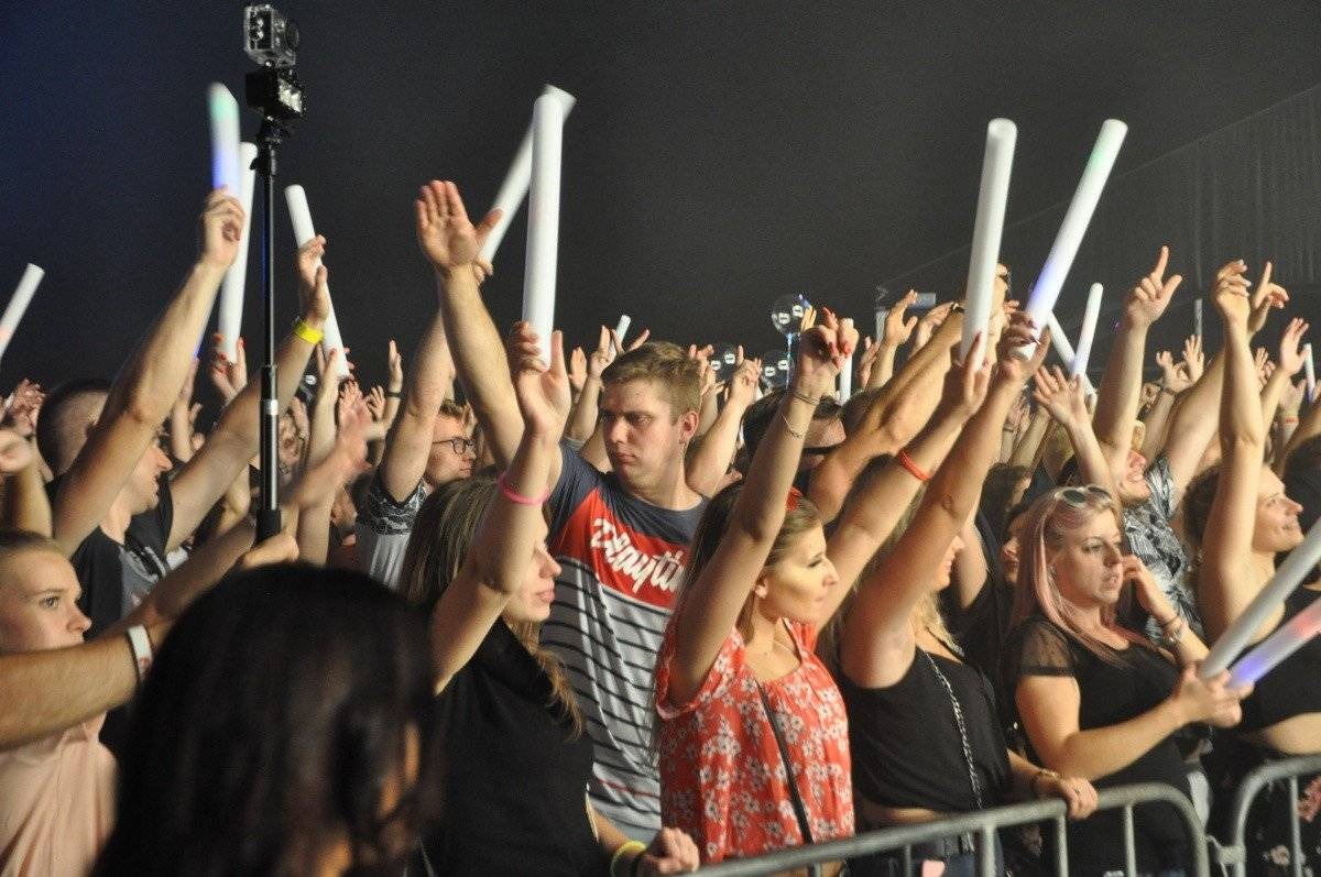 ZATOR. Robin Schulz porwał publiczność. To był ostatni festiwal w Energylandii w tym sezonie