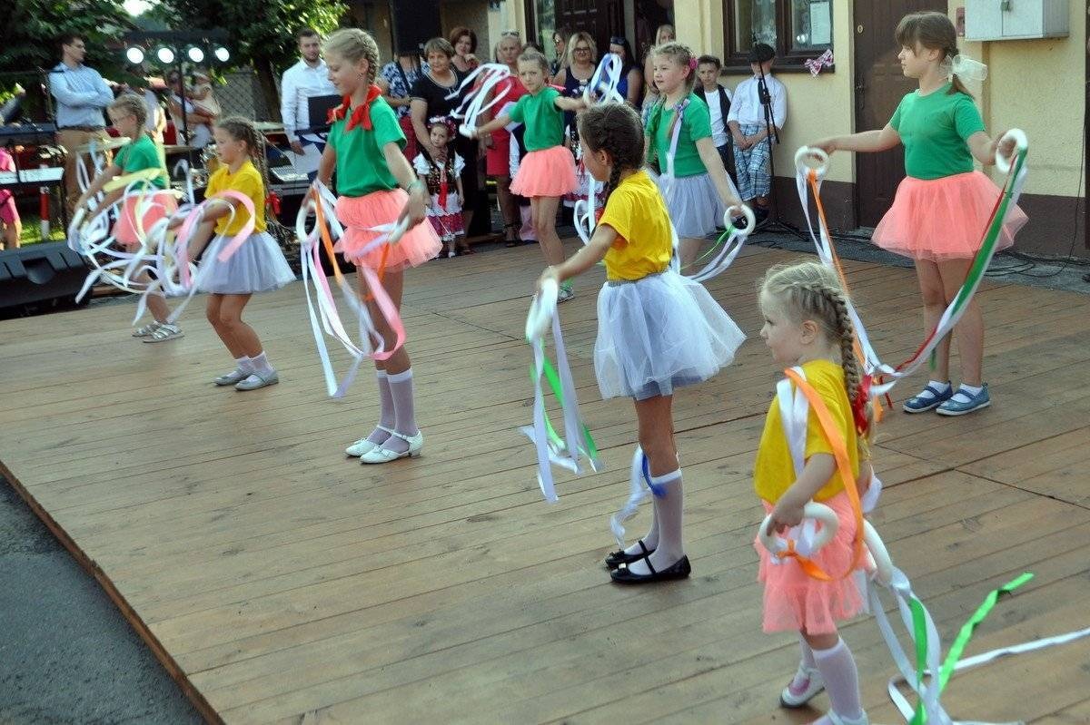 GMINA OŚWIĘCIM. Święto Plonów w Harmężach i Stawach Monowskich