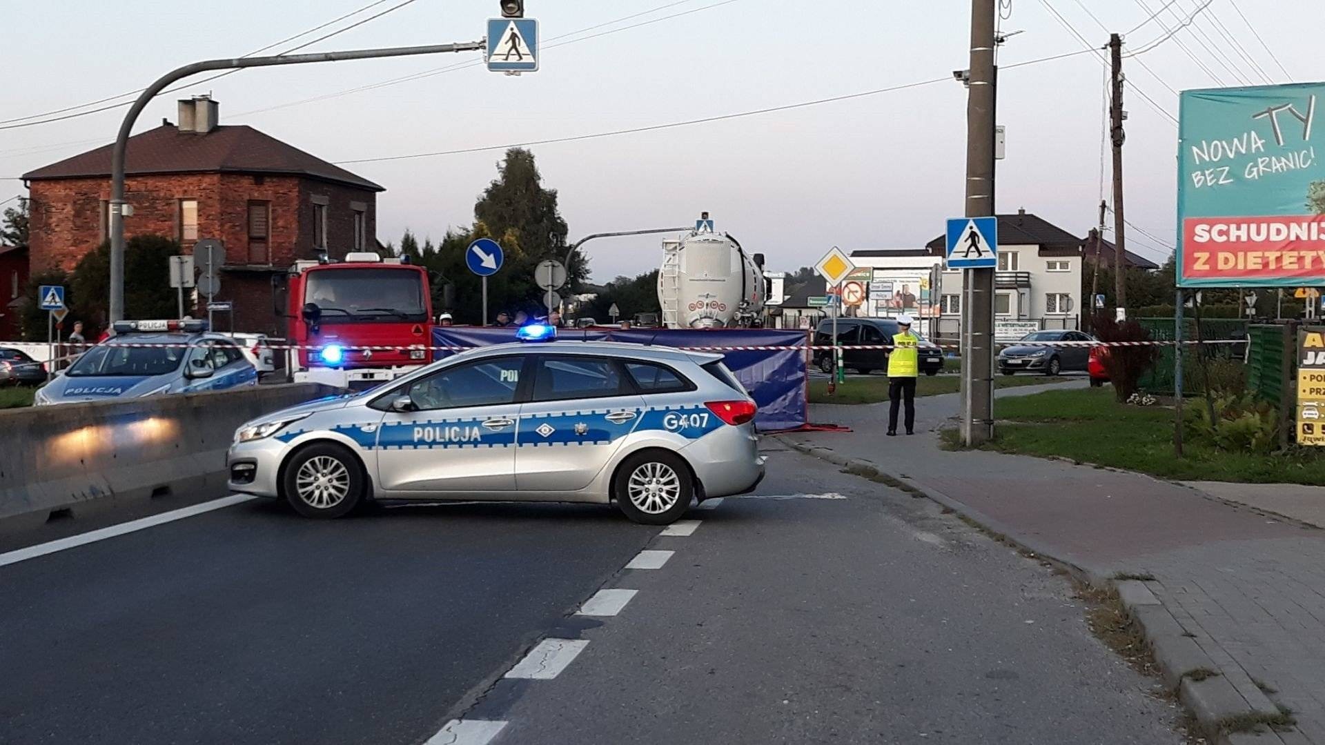 BRZESZCZE. 61-letni rowerzysta zginął pod kołami ciężarowego mercedesa