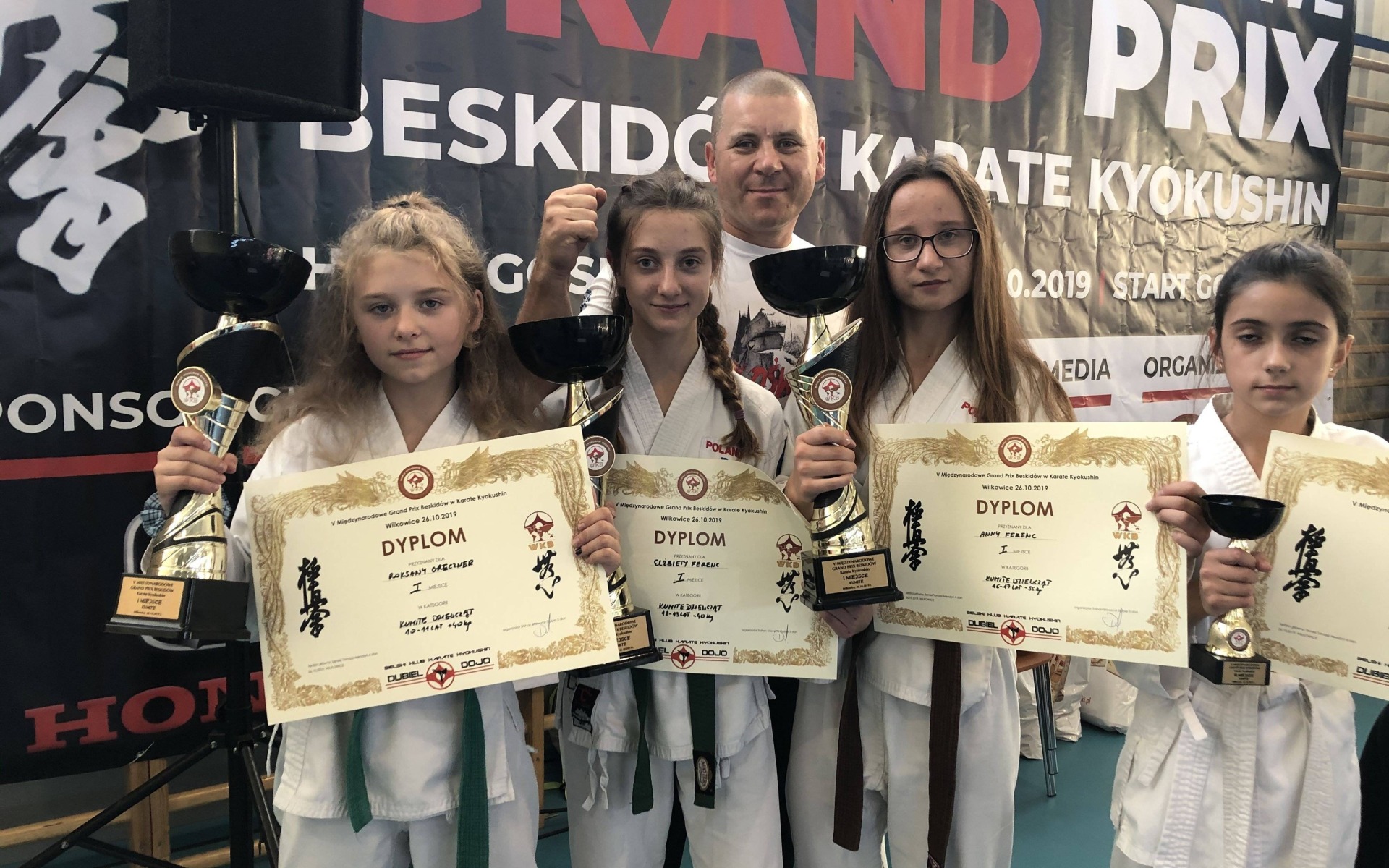 KUMITE. Oświęcimianki w złocie i brązie