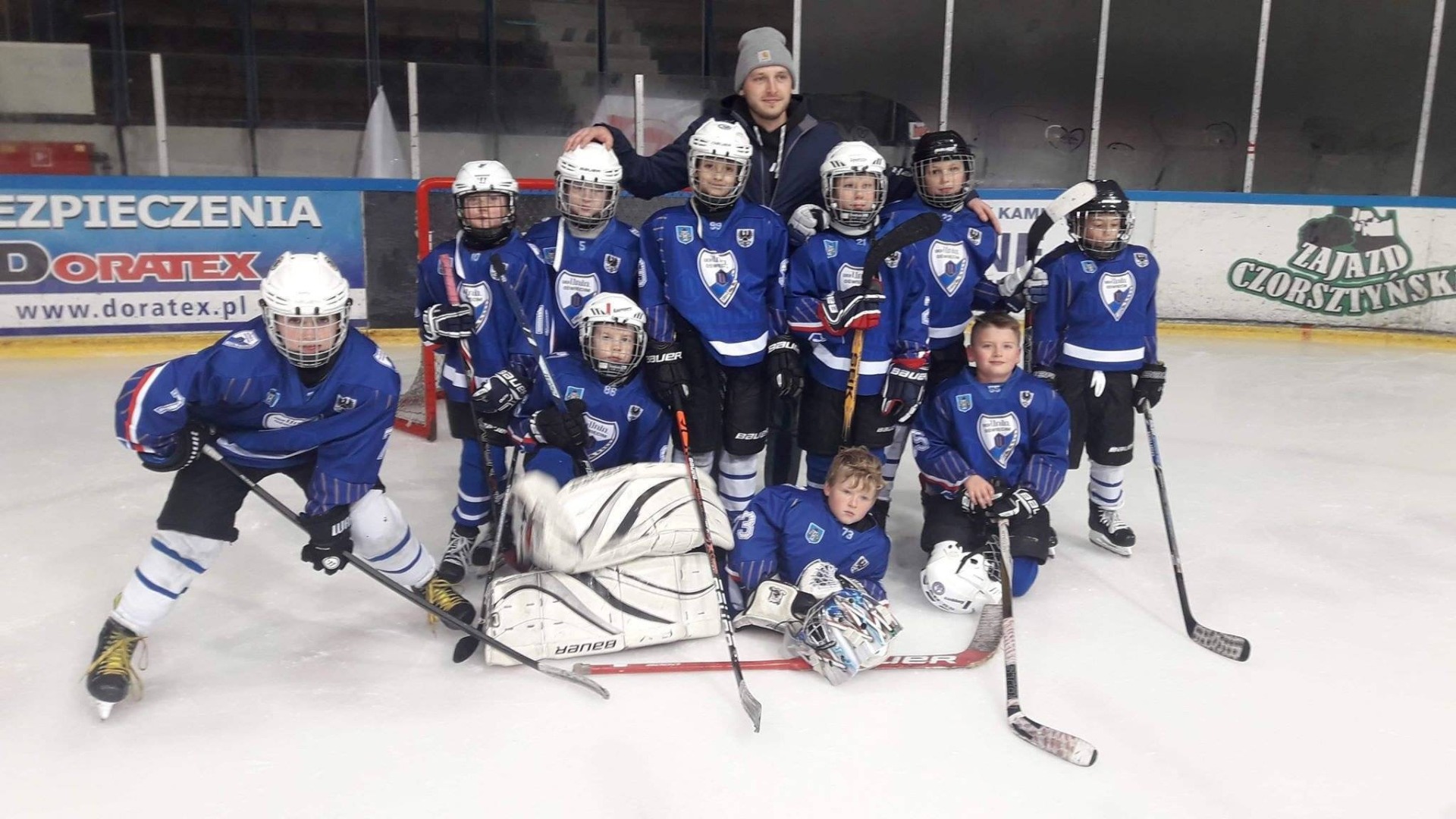 HOKEJ NA LODZIE. Kręci się sezon w młodzieżowych ligach