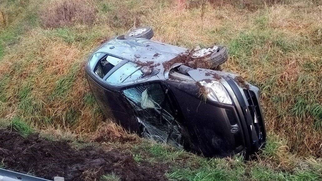 GRABOSZYCE. Zasnął za kierownicą, jego żona trafiła do szpitala