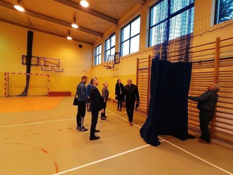 GROJEC. Lesze warunki dla uczniów podczas zajęć z wychowania fizycznego