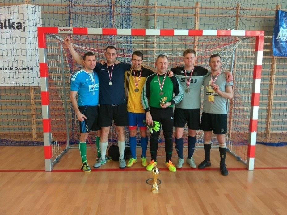 PIŁKA NOŻNA. Zimna krew ekipy DS Bruk