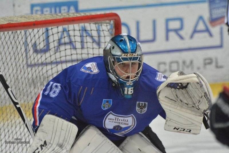HOKEJ NA LODZIE. Oświęcimianie w narodowych barwach
