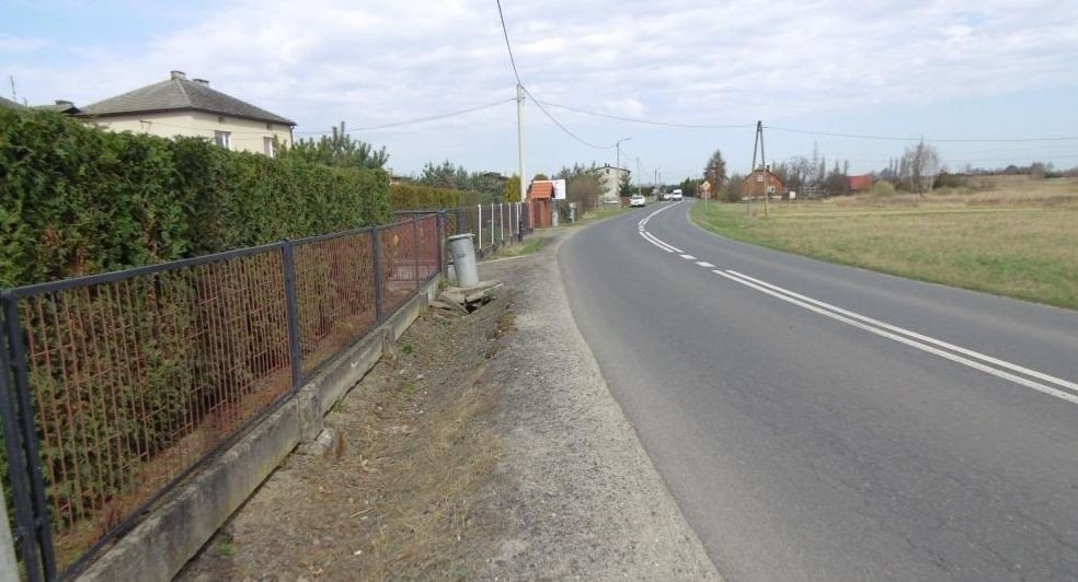 Wilczkowice. Ruszyła budowa chodnika przy Oświęcimskiej - InfoBrzeszcze.pl