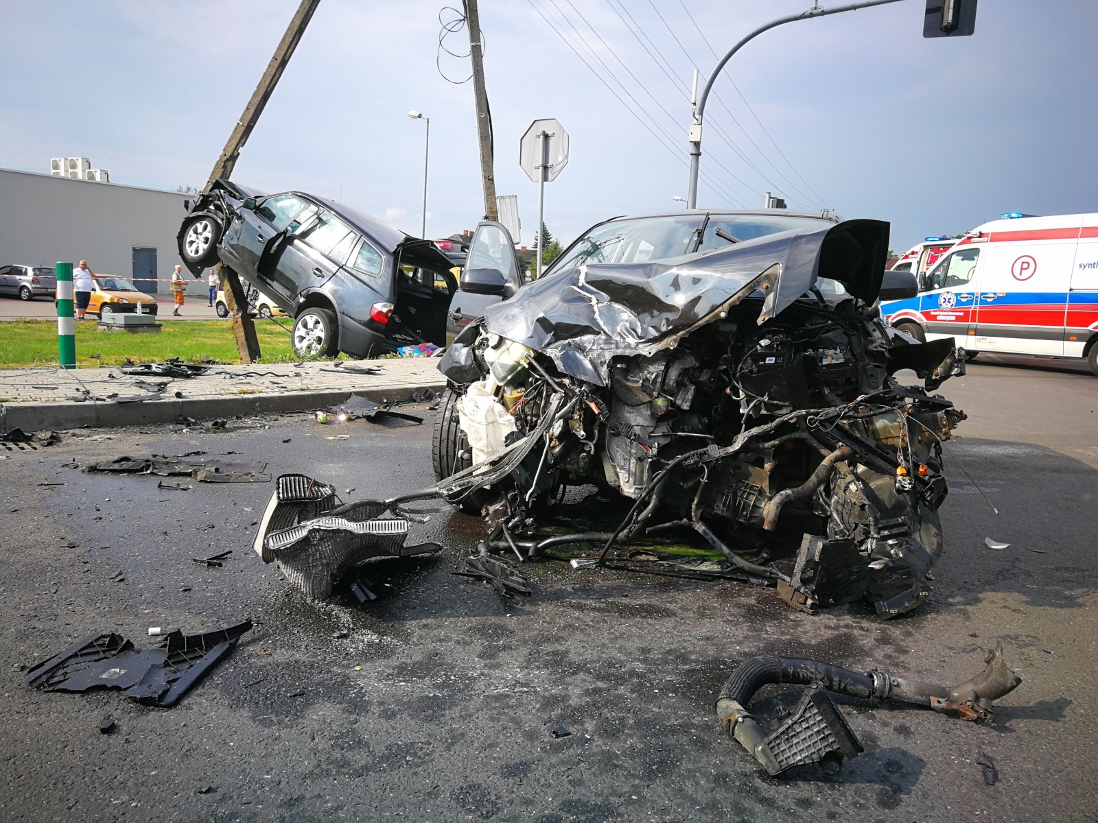 Poważny wypadek na Zasolu - FOTO - InfoBrzeszcze.pl