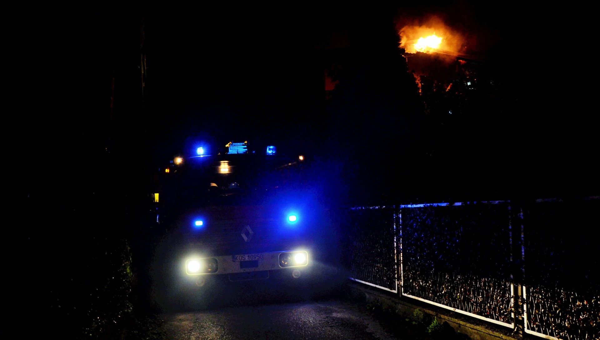 Pożar budynku przy ulicy Storczkowej w Brzeszczach -FOTO- InfoBrzeszcze.pl
