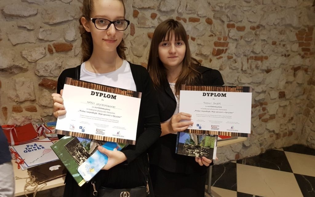 Ogólnopolski sukces uczennic Szkoły Podstawowej nr 2 - InfoBrzeszcze.pl