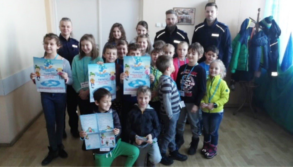 Dzielnicowi uczyli dzieci zasad bezpieczeństwa - InfoBrzeszcze.pl