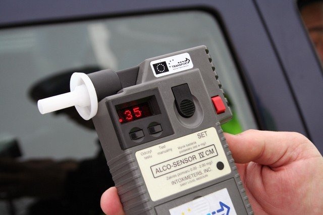 Czarna seria kierujących z promilami - InfoBrzeszcze.pl