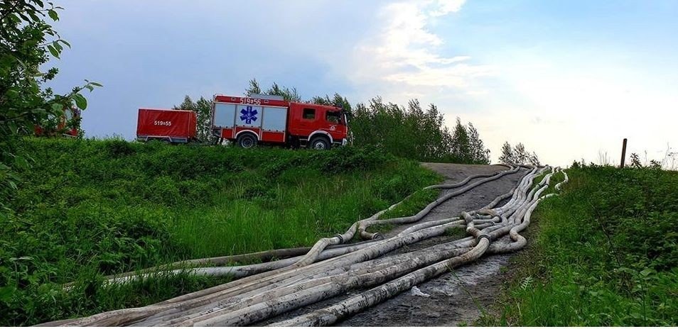 Burmistrz podziękował strażakom za udział w akcji przeciwpowodziowej - InfoBrzeszcze.pl