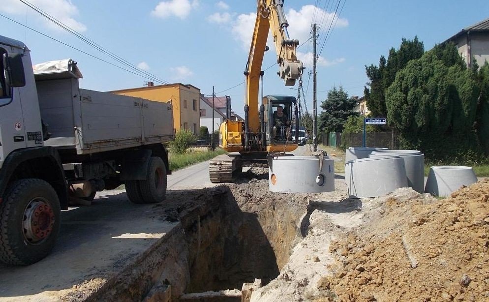 Kolejne ulice podłączone do sieci kanalizacji - InfoBrzeszcze.pl