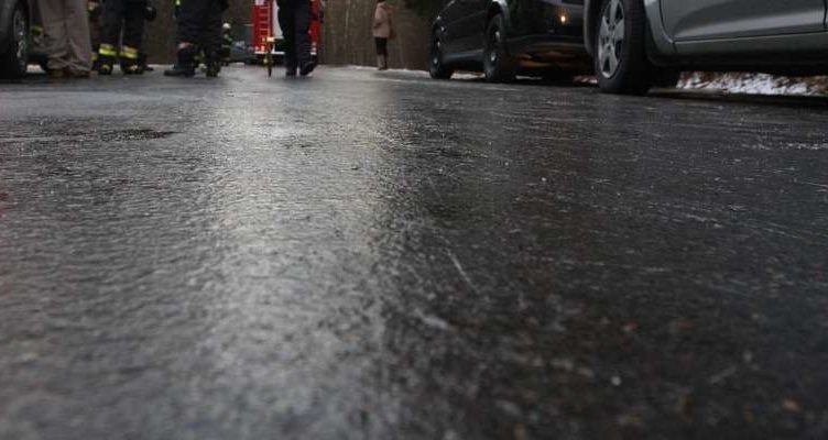 Sobotni poranek z trudnymi warunkami na drogach - InfoBrzeszcze.pl