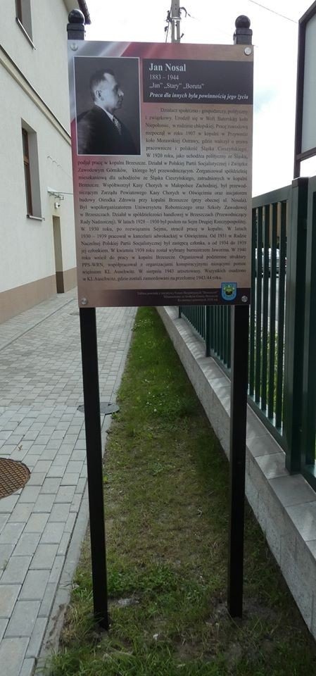 Uroczyste odsłonięcie tablic Pamiątkowych. - InfoBrzeszcze.pl
