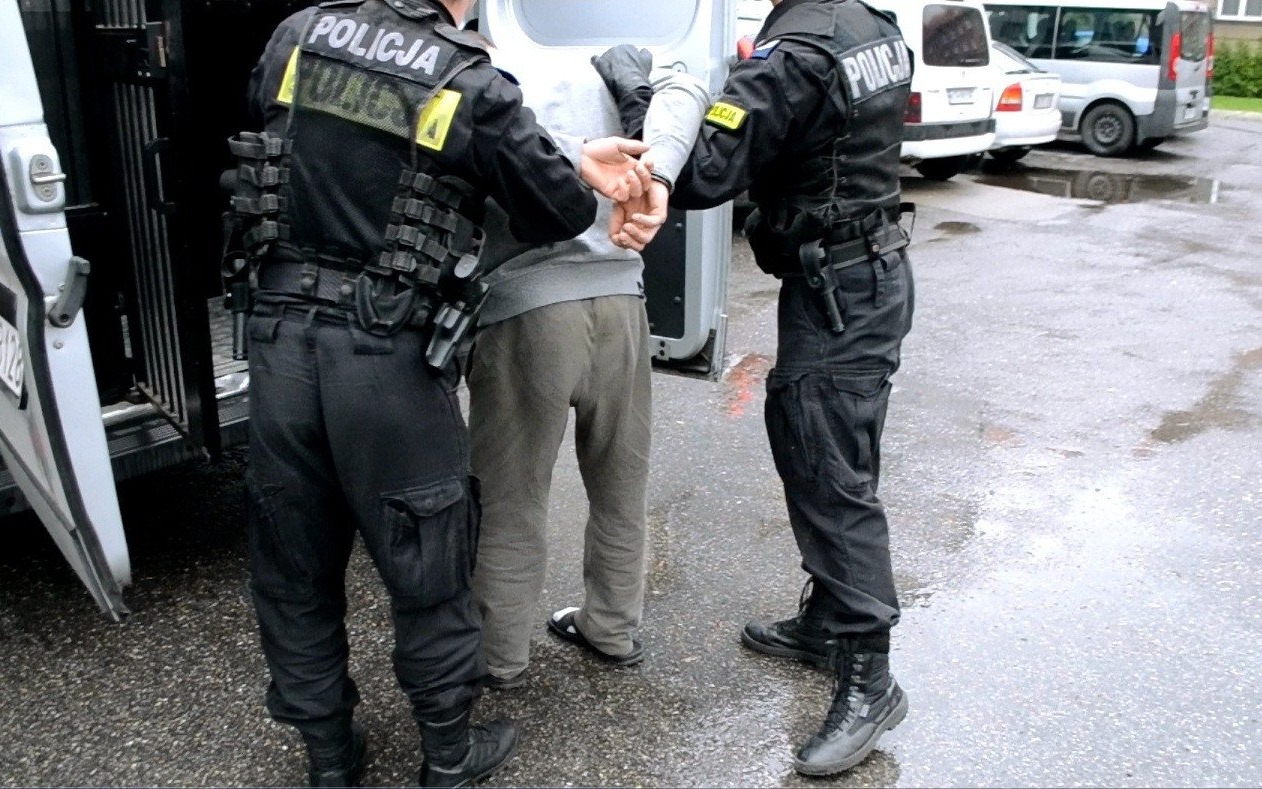 Pijany i z dożywotnim zakazem prowadzenia pojazdów - InfoBrzeszcze.pl