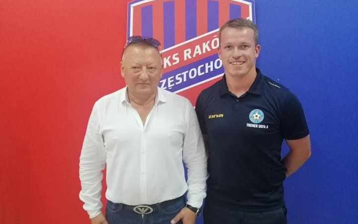 Trener Grzywa na szkoleniu w Rakowie Częstochowa - InfoBrzeszcze.pl
