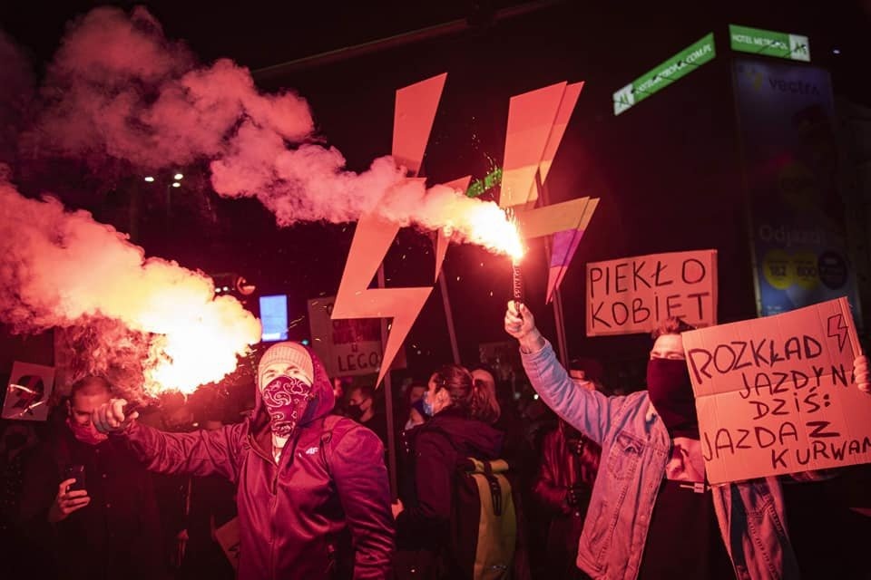 Premier apeluje do protestujących - InfoBrzeszcze.pl