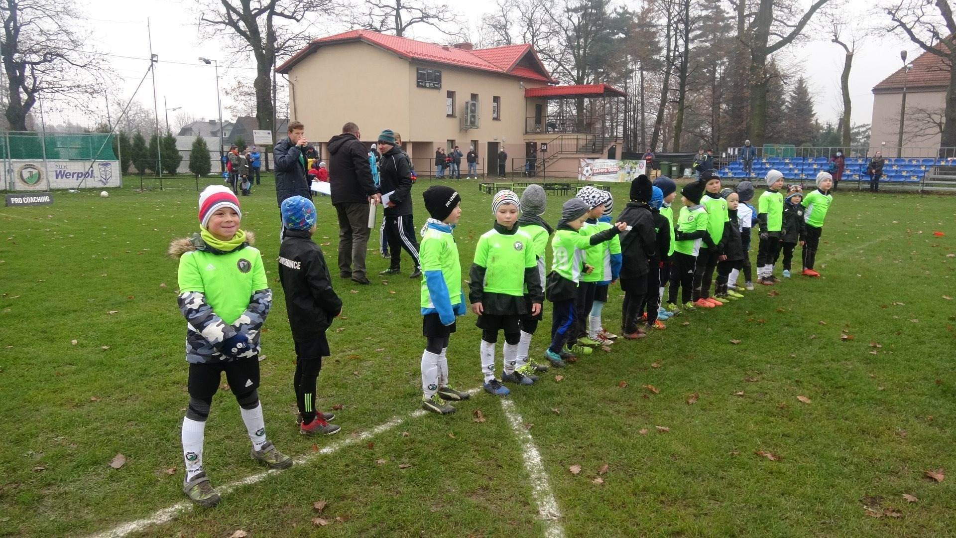 Ruszył 'Challenge WERPOL'. Na początek turniej skrzatów - FOTO - InfoBrzeszcze.pl
