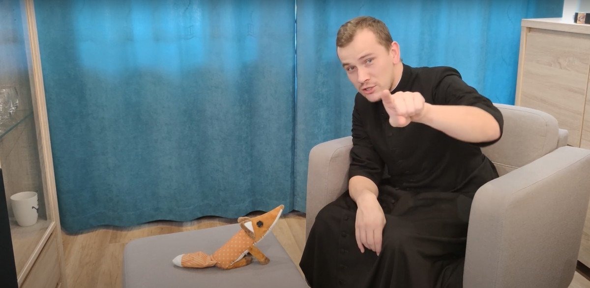 Ks. Paweł zaprasza na e-RORATY - InfoBrzeszcze.pl