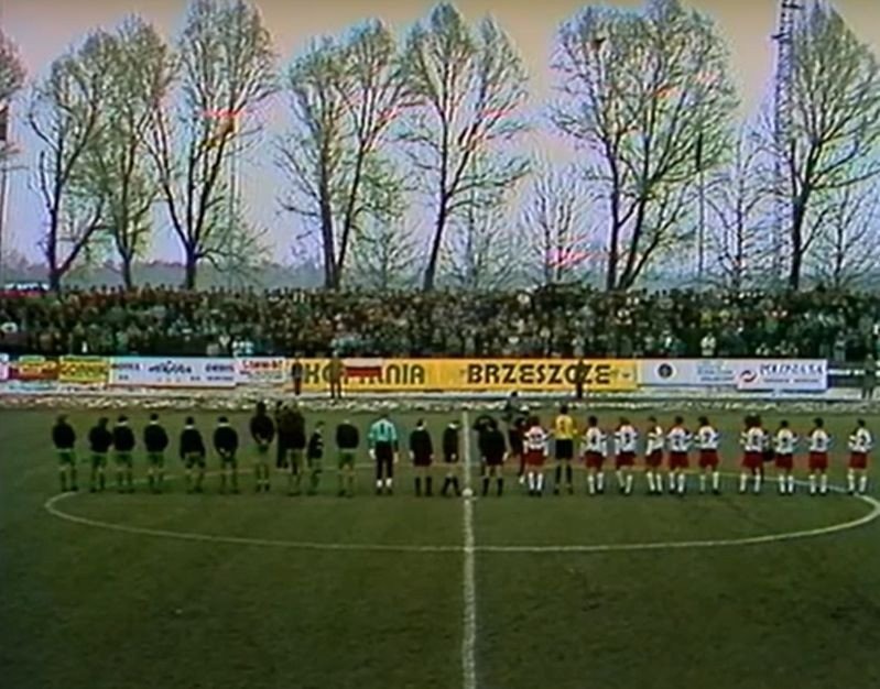 28 lat temu "Biało-czerwoni" rozegrali mecz na stadionie Górnika Brzeszcze - InfoBrzeszcze.pl