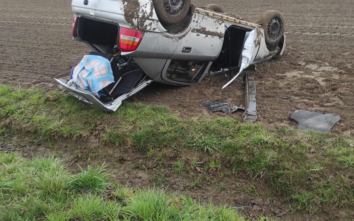 Sprawca kolizji podejrzany o jazdę w stanie nietrzeźwości - InfoBrzeszcze.pl