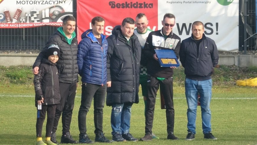 Kierownik LKS-u po 12 latach żegna się z drużyną - InfoBrzeszcze.pl