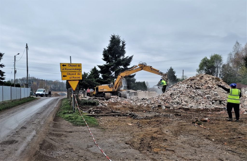 Budowa S1 nabiera tempa- w Jawiszowicach wyburzono pierwsze domy -FILM- InfoBrzeszcze.pl