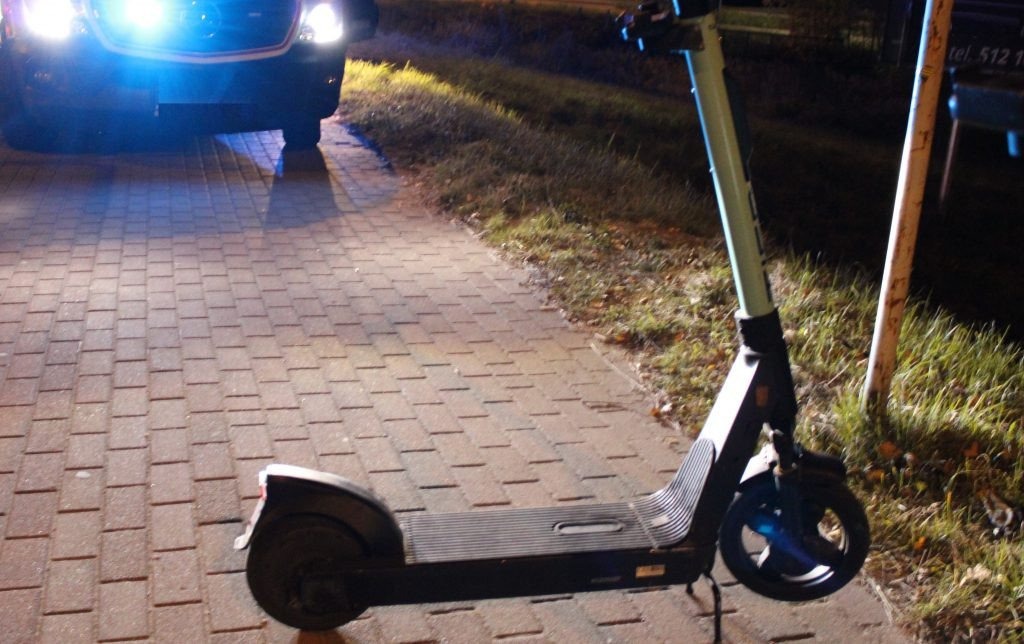 Na hulajnodze elektrycznej z "alkoholowym doładowaniem" - InfoBrzeszcze.pl