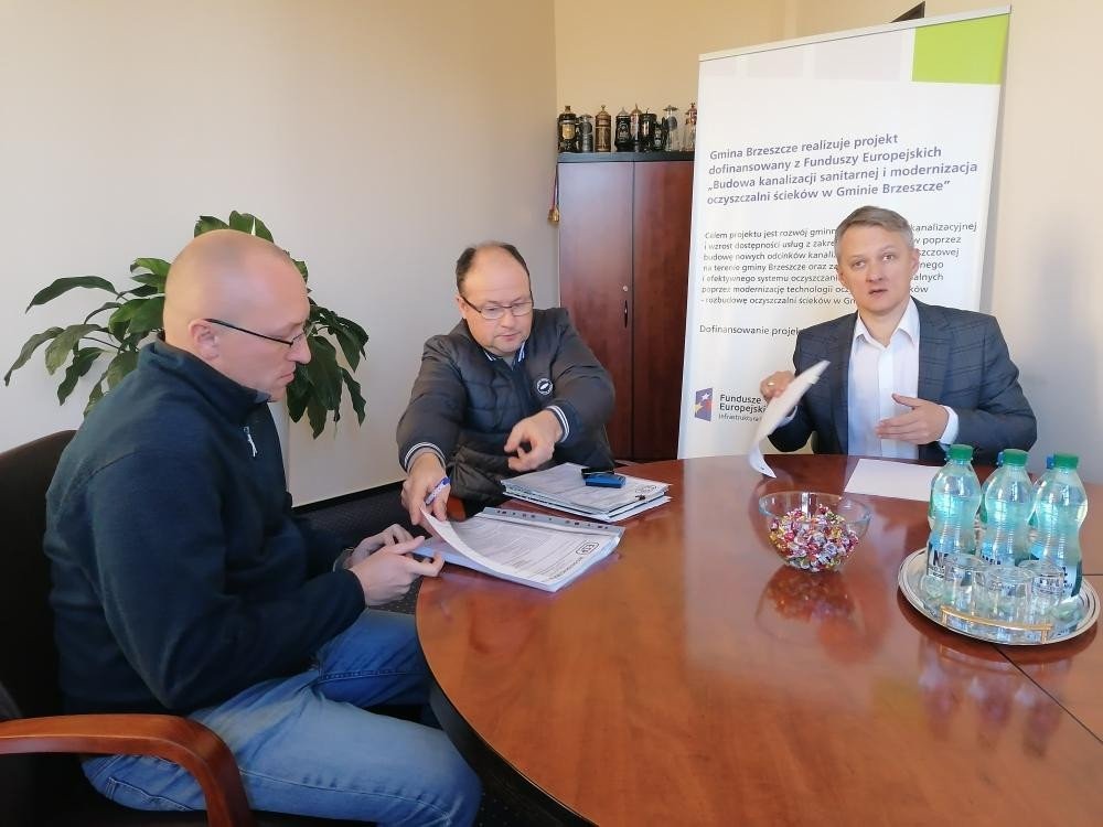 Podpisano umowę na konserwację przepompowni ścieków "Jaźnik" - InfoBrzeszcze.pl