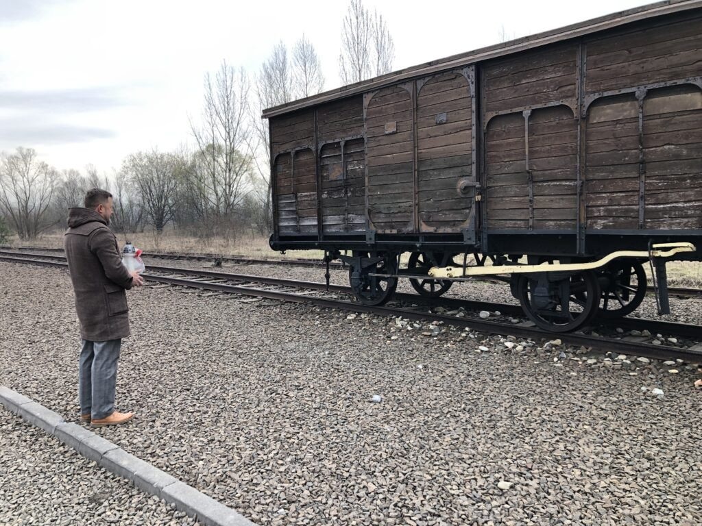 81 rocznica pierwszego transportu deportacyjnego Francuskich Żydów do KL Auschwitz - InfoBrzeszcze.pl