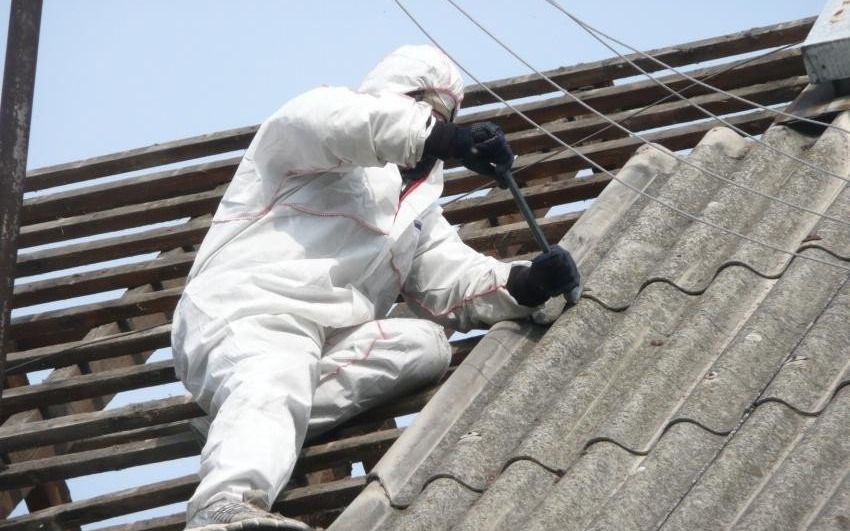 Wymiana azbestowego dachu - dotacje dla rolników - InfoBrzeszcze.pl