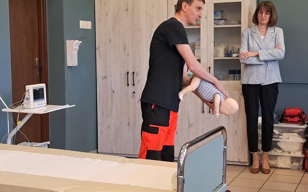 Nowoczesna pracownia ratownictwa medycznego otwarta w PZ nr 6 w Brzeszczach - InfoBrzeszcze.pl