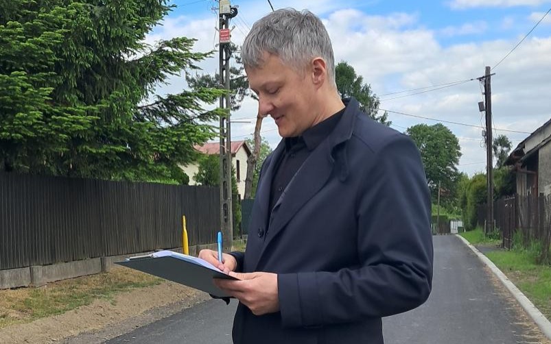 Zakończono modernizację trzech dróg w Gminie Brzeszcze – inwestycja zrealizowana dzięki wsparciu z Polskiego Ładu - InfoBrzeszcze.pl