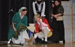 Rodzice i nauczyciele w nietypowych rolach