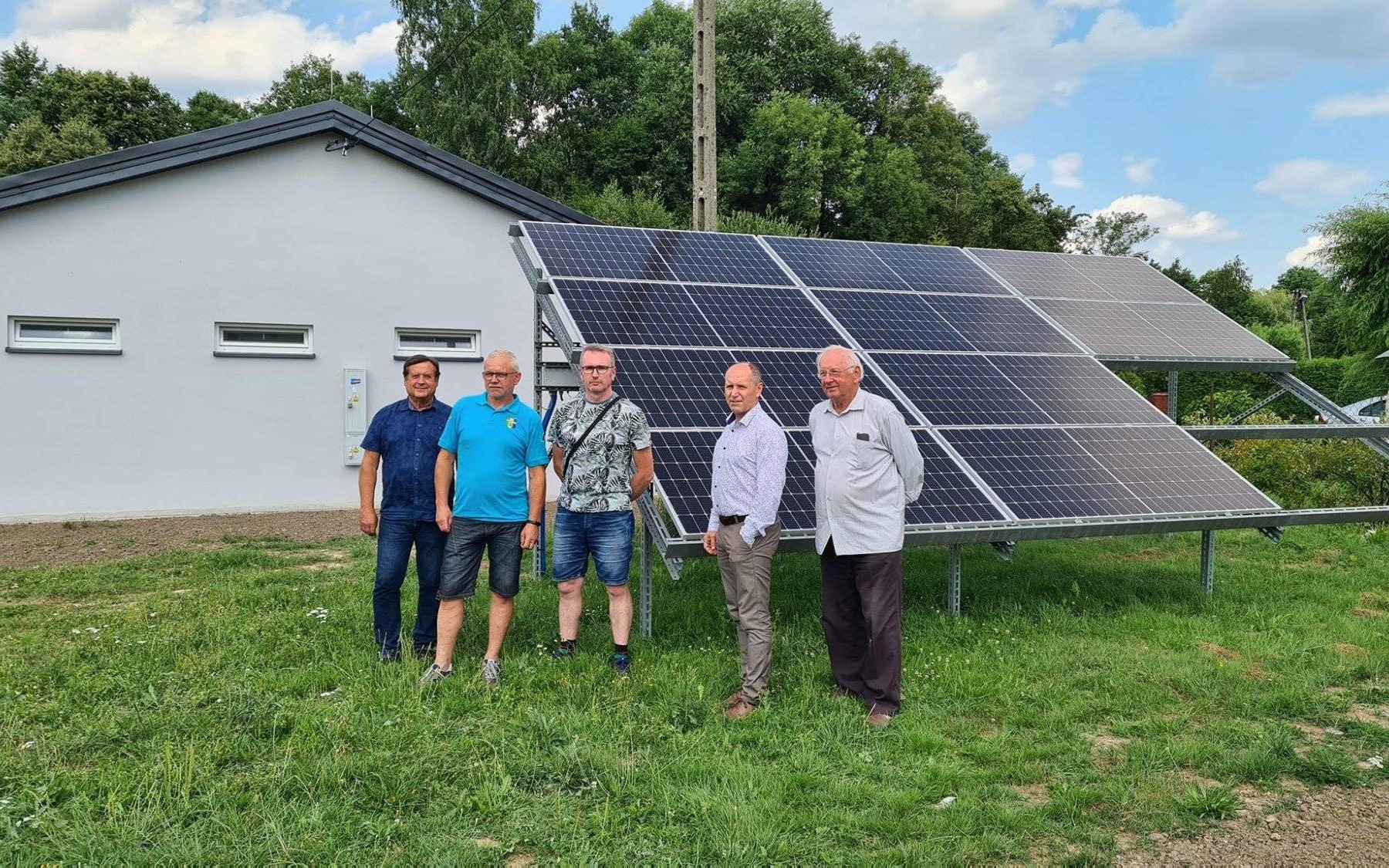 Zakończył się drugi etap rozbudowy szatni LKS Włosienica