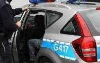 Kęty. Poszukiwany próbował uciec przez okno i wpadł w ręce policjantów