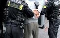 Brzeszcze. Policjanci zatrzymali mieszkańca Śląska poszukiwanego listem gończym