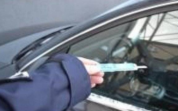 Chełmek. Kierowca dostawczaka posiadał narkotyki i kierował pod ich wpływem